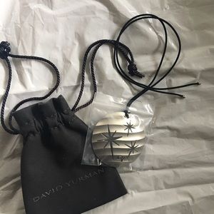 David Yurman 2022 Christmas Ornament  The North Star. new with Signature Bag